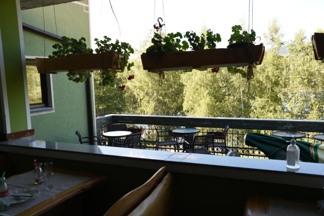 Bed and Breakfast Mm Narcis Vlasina Rid Exterior foto