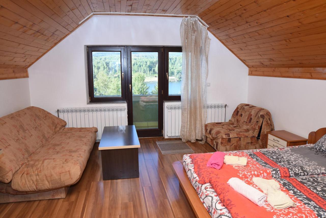 Bed and Breakfast Mm Narcis Vlasina Rid Exterior foto