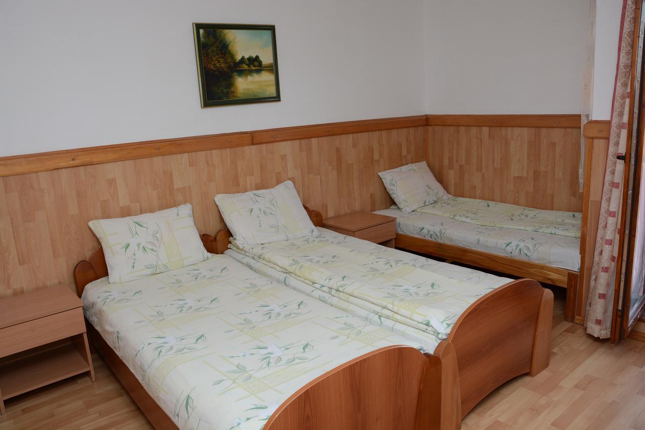 Bed and Breakfast Mm Narcis Vlasina Rid Exterior foto