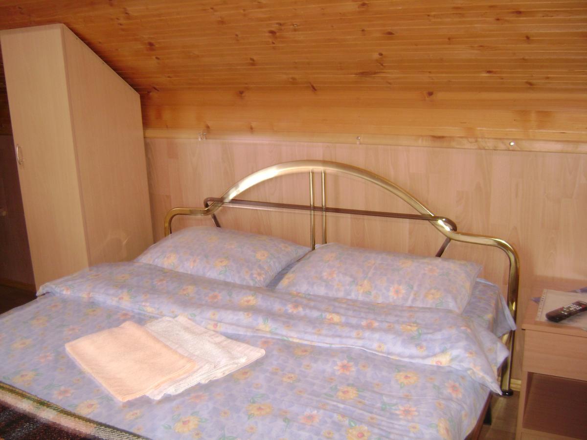 Bed and Breakfast Mm Narcis Vlasina Rid Exterior foto