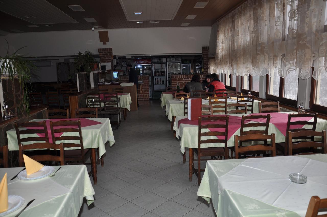 Bed and Breakfast Mm Narcis Vlasina Rid Exterior foto