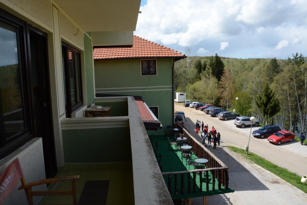 Bed and Breakfast Mm Narcis Vlasina Rid Exterior foto