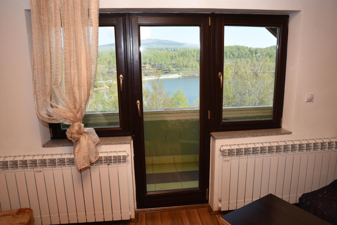 Bed and Breakfast Mm Narcis Vlasina Rid Exterior foto