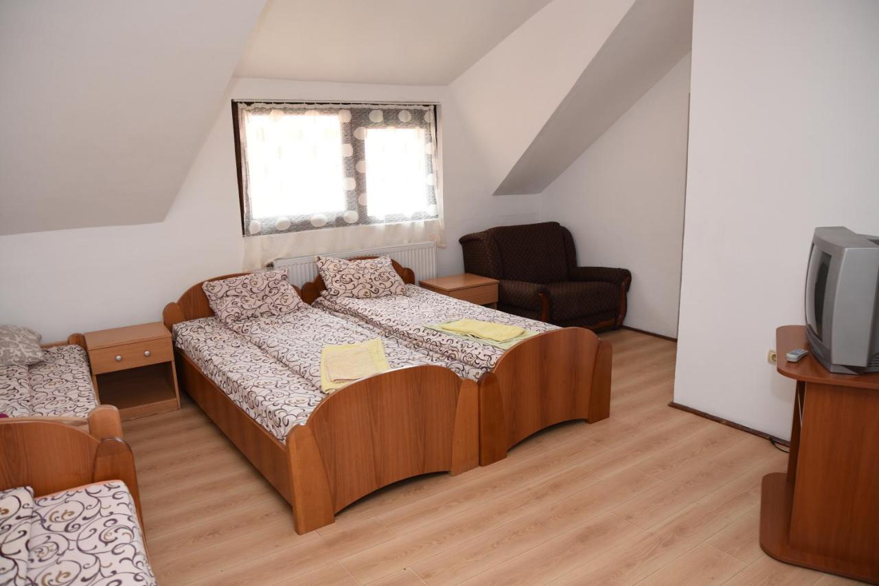 Bed and Breakfast Mm Narcis Vlasina Rid Exterior foto